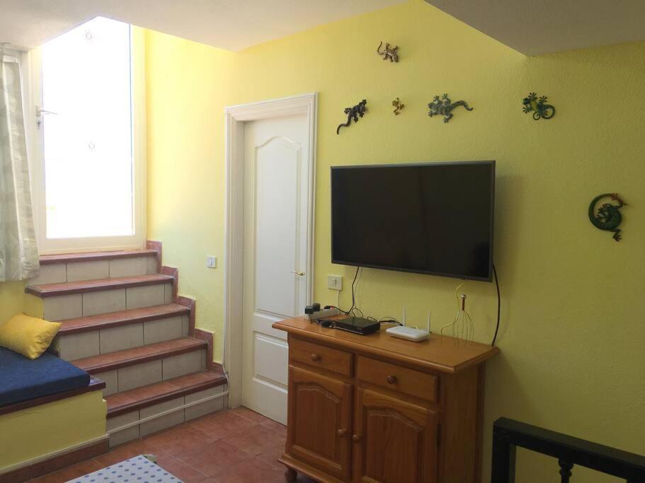 2 Bd Apartment With Stunning View Puerto de Santiago  Zewnętrze zdjęcie